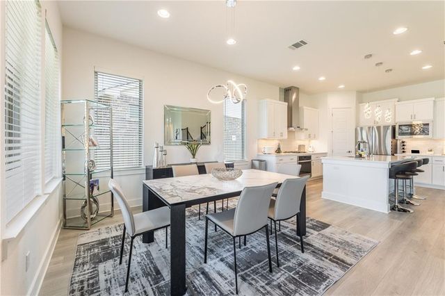 718 Whitetail DR, Round Rock, TX 78681