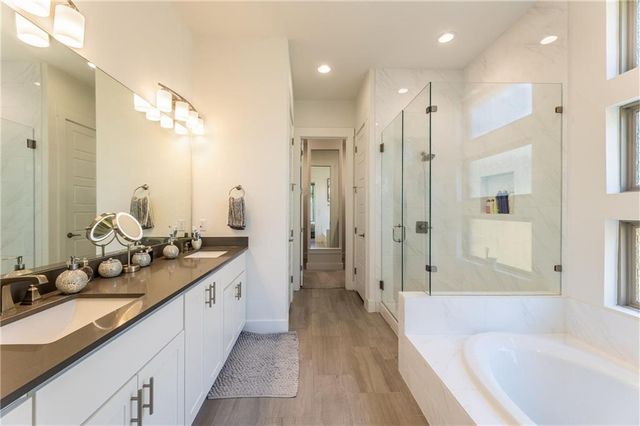 718 Whitetail DR, Round Rock, TX 78681