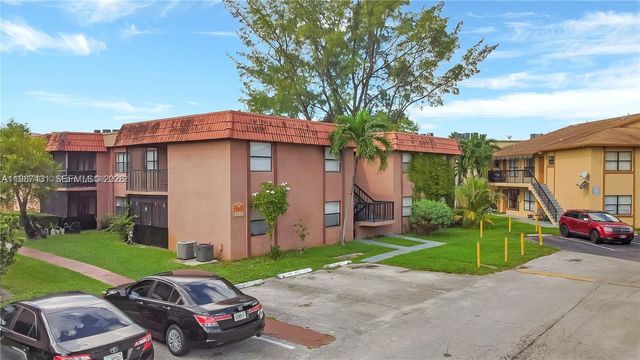 6580 W 27th Ct 58-12, Hialeah, FL 33016
