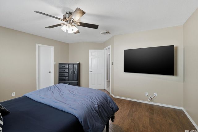 4823 CORIAN SPRINGS DR, San Antonio, TX 78247