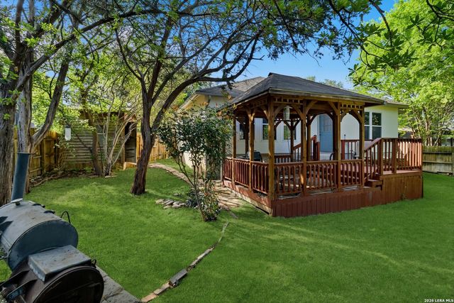 4823 CORIAN SPRINGS DR, San Antonio, TX 78247