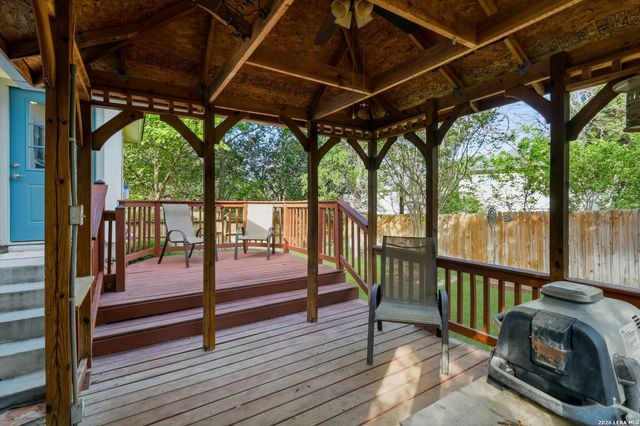 4823 CORIAN SPRINGS DR, San Antonio, TX 78247