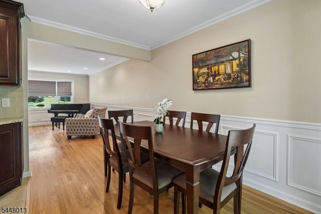 11 COLONIAL WAY, Livingston Twp., NJ 07039