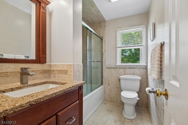 11 COLONIAL WAY, Livingston Twp., NJ 07039