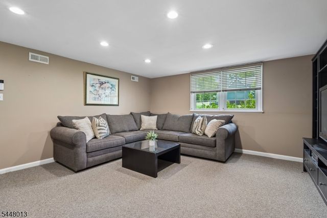 11 COLONIAL WAY, Livingston Twp., NJ 07039