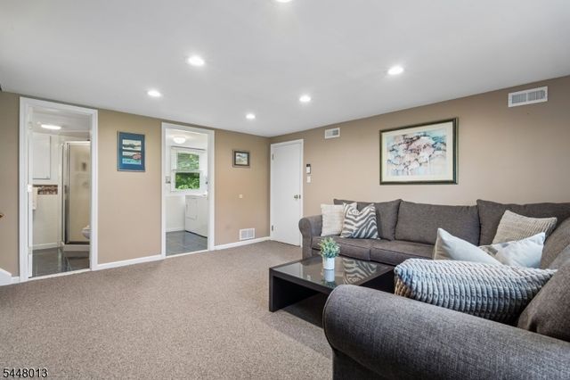 11 COLONIAL WAY, Livingston Twp., NJ 07039