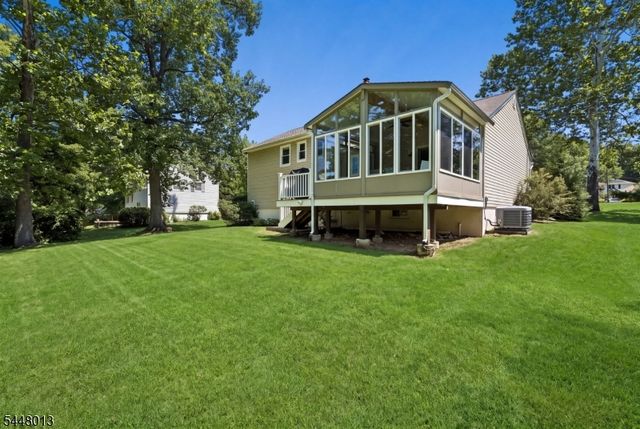 11 COLONIAL WAY, Livingston Twp., NJ 07039