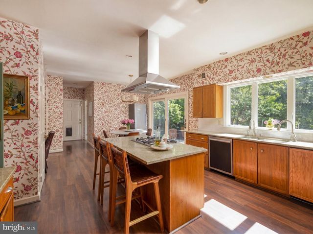 9205 PEGASUS, Potomac, MD 20854