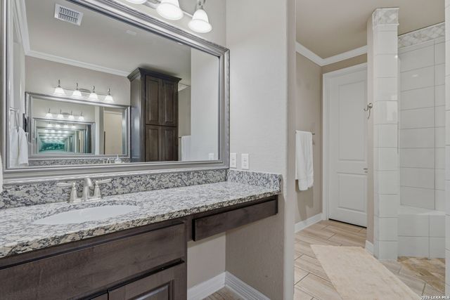 431 Tranquil Oak, San Antonio, TX 78260