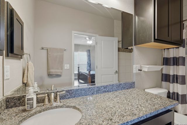 431 Tranquil Oak, San Antonio, TX 78260