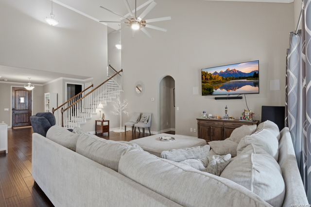 431 Tranquil Oak, San Antonio, TX 78260