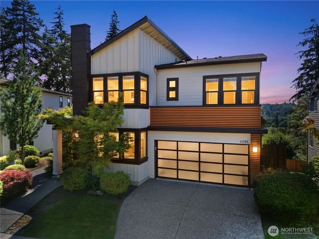 11795 155th Avenue NE, Redmond, WA 98052