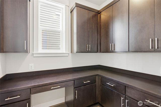 11795 155th Avenue NE, Redmond, WA 98052