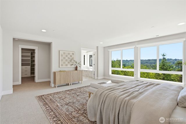 11795 155th Avenue NE, Redmond, WA 98052
