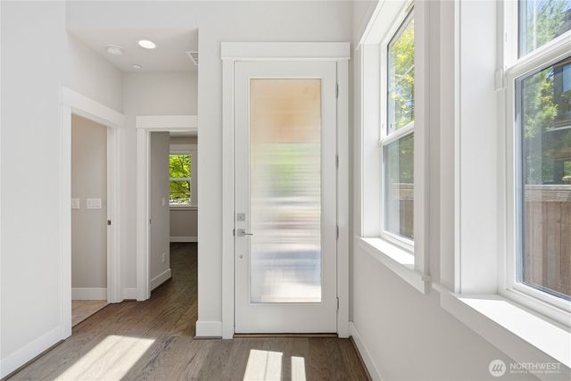 11795 155th Avenue NE, Redmond, WA 98052