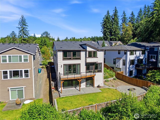 11795 155th Avenue NE, Redmond, WA 98052