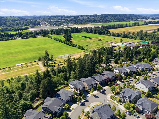 11795 155th Avenue NE, Redmond, WA 98052