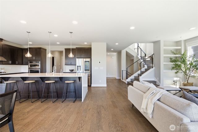 11795 155th Avenue NE, Redmond, WA 98052