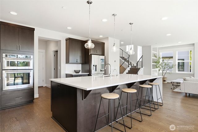 11795 155th Avenue NE, Redmond, WA 98052