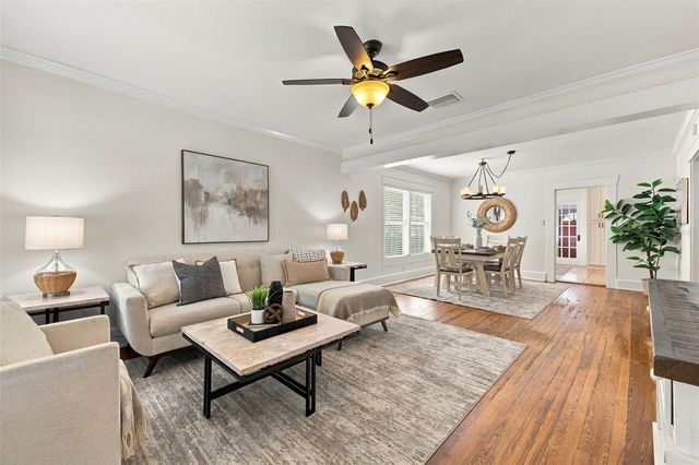714 W PENINSULAR STREET, Tampa, FL 33603