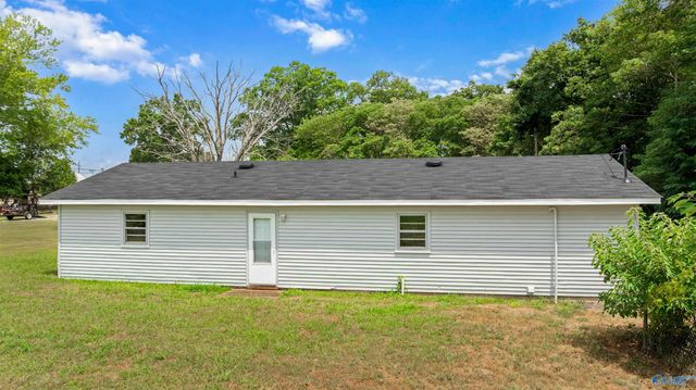 19664 Huntsville Brownsferry Road, Tanner, AL 35671