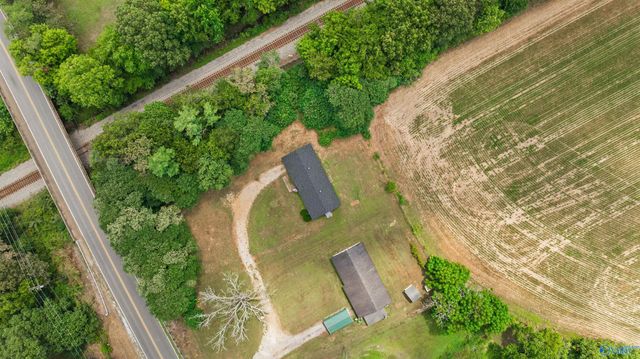 19664 Huntsville Brownsferry Road, Tanner, AL 35671