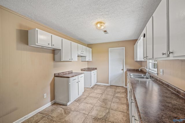 19664 Huntsville Brownsferry Road, Tanner, AL 35671