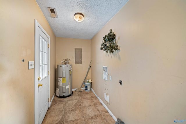 19664 Huntsville Brownsferry Road, Tanner, AL 35671