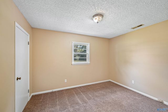 19664 Huntsville Brownsferry Road, Tanner, AL 35671