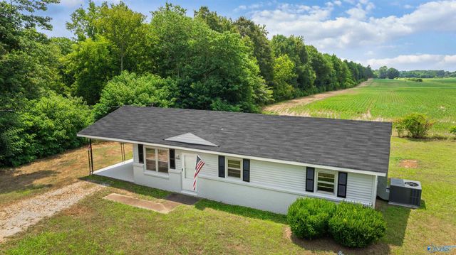 19664 Huntsville Brownsferry Road, Tanner, AL 35671
