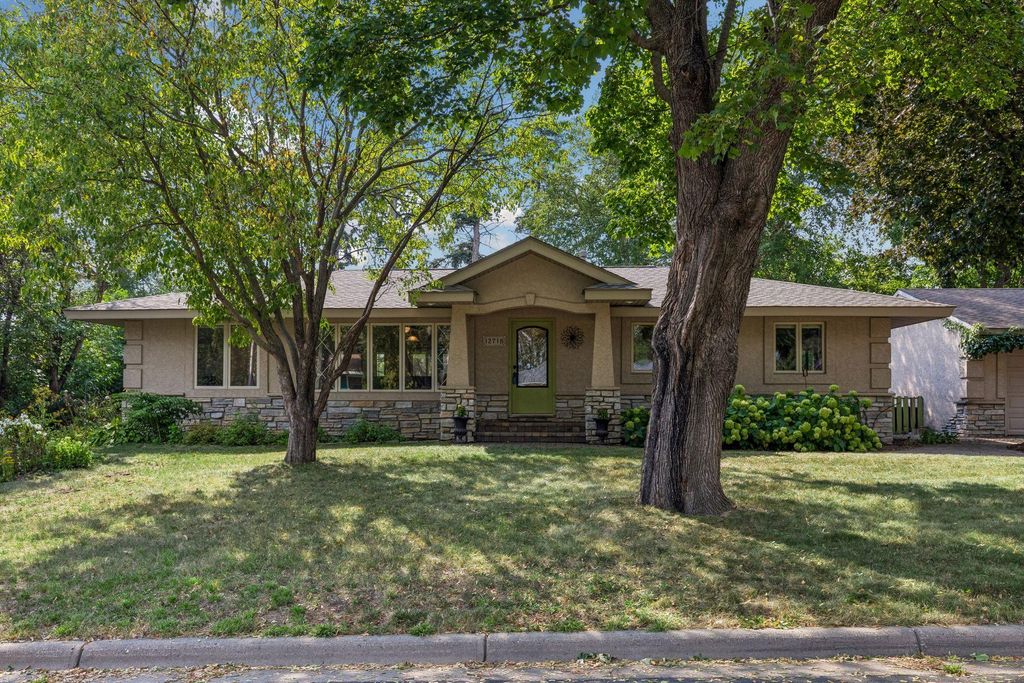 12718 Dupont Avenue S, Burnsville, MN 55337 — exterior