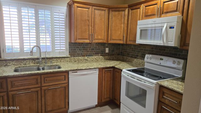 16616 E PALISADES Boulevard 109, Fountain Hills, AZ 85268