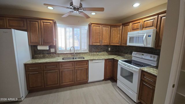 16616 E PALISADES Boulevard 109, Fountain Hills, AZ 85268