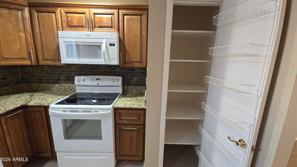 16616 E PALISADES Boulevard 109, Fountain Hills, AZ 85268 — photo 5