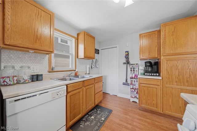 714 Grant Avenue, Cuyahoga Falls, OH 44221