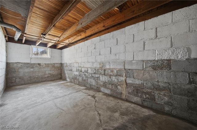 714 Grant Avenue, Cuyahoga Falls, OH 44221