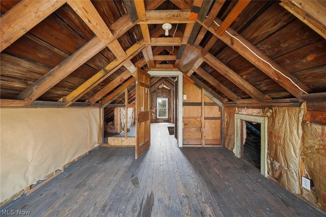 714 Grant Avenue, Cuyahoga Falls, OH 44221