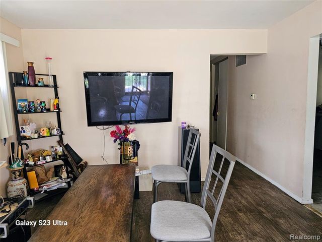 8520 Alpine Street, Detroit, MI 48204