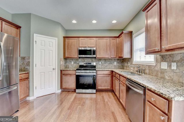 2712 Beynon Lane, Suwanee, GA 30024