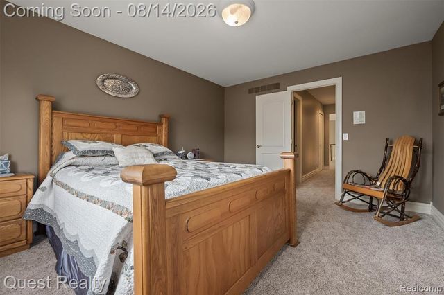 56439 Nickelby, Shelby Twp, MI 48316