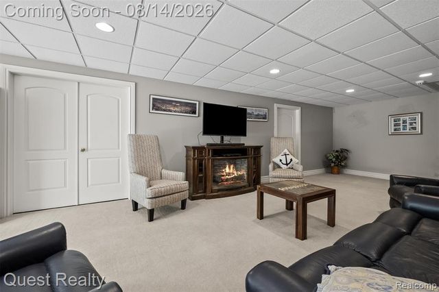 56439 Nickelby, Shelby Twp, MI 48316