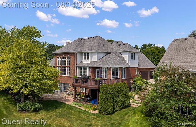56439 Nickelby, Shelby Twp, MI 48316