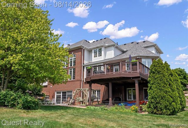56439 Nickelby, Shelby Twp, MI 48316
