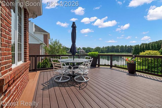 56439 Nickelby, Shelby Twp, MI 48316