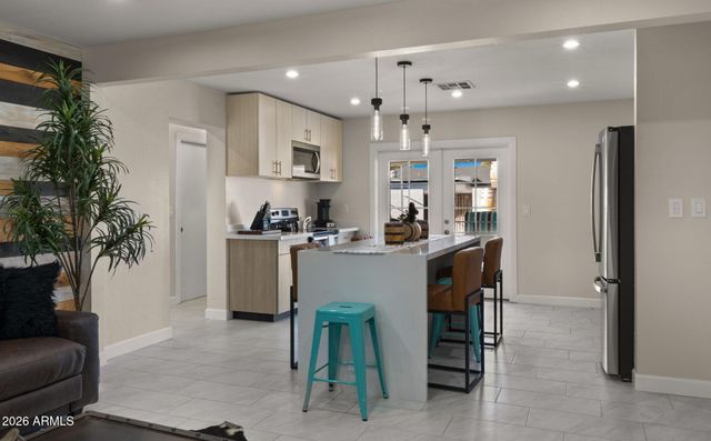 7514 E MORELAND Street, Scottsdale, AZ 85257