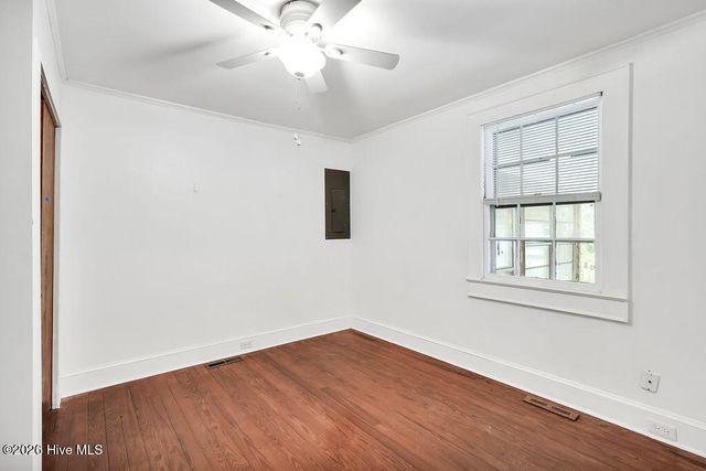 205 W Moore Street, Southport, NC 28461