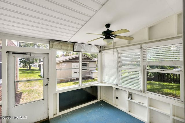 205 W Moore Street, Southport, NC 28461