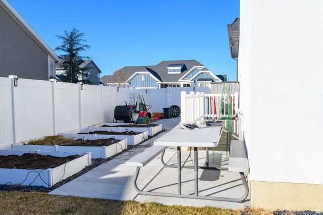 1109 W CITADEL LN, Murray, UT 84123