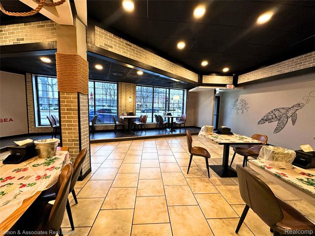 13736 Michigan Avenue, Dearborn, MI 48126