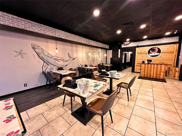 13736 Michigan Avenue, Dearborn, MI 48126